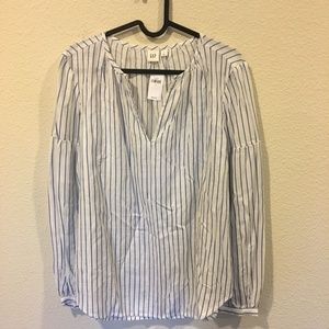 GAP Tops - NWT GAP white and blue long sleeve top GAP Tops - NWT GAP white and blue long sleeve top